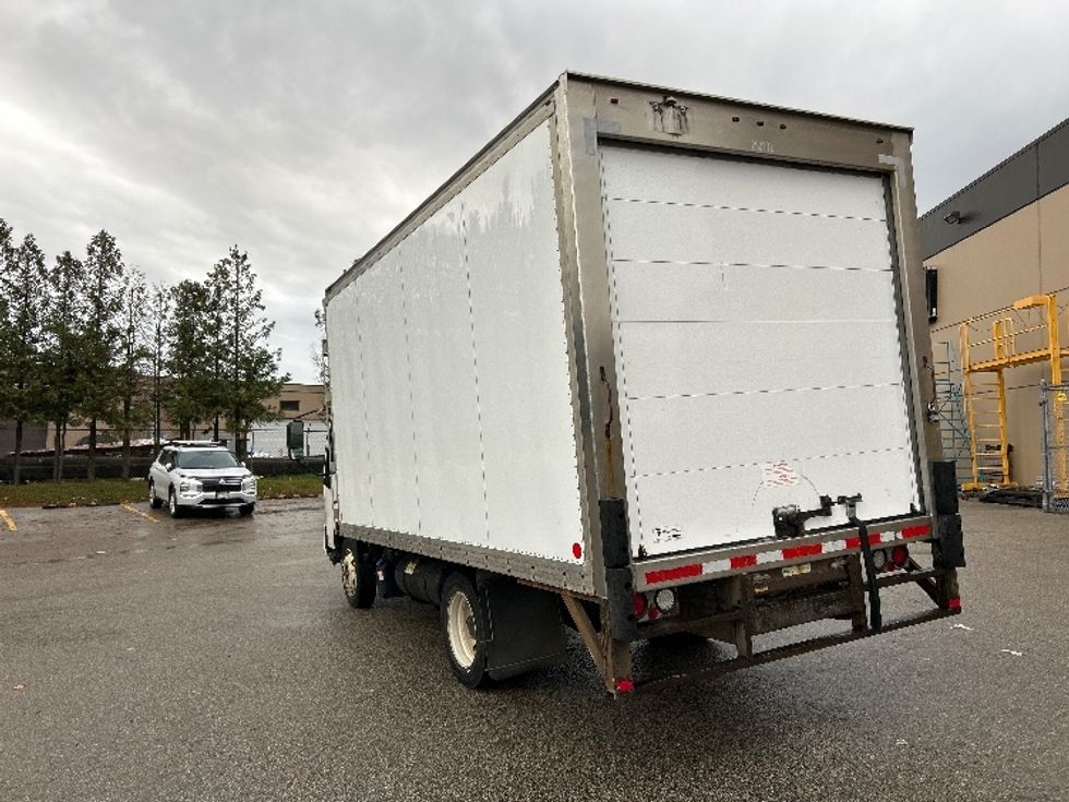 Refrigerated Truck-Light and Medium Duty Trucks-Hino-2018-195-Delta-BC-346,705\n\t\tkm-$ 44,750 - Image 6