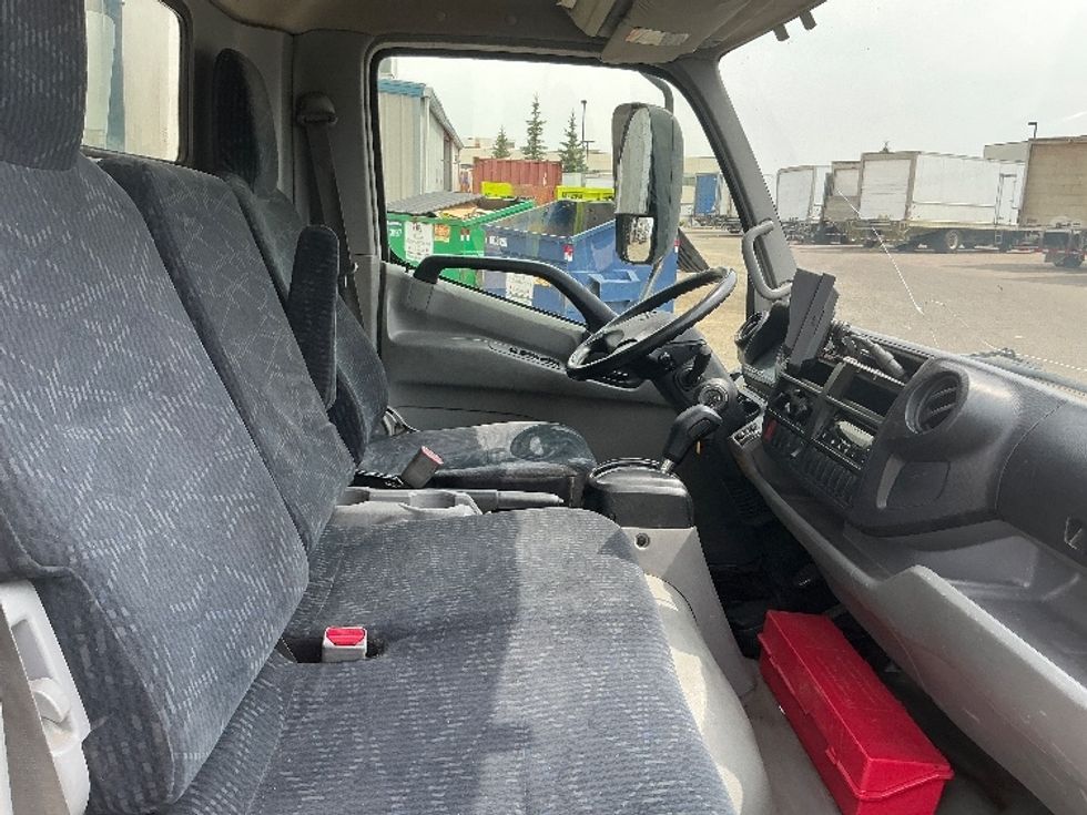 Refrigerated Truck-Light and Medium Duty Trucks-Hino-2018-195-Edmonton-AB-227,491\n\t\tkm-$ 61,000 - Image 21