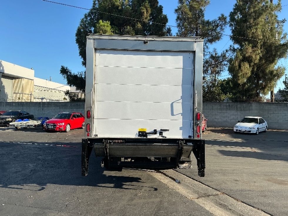 Refrigerated Truck-Light and Medium Duty Trucks-Hino-2018-195-Los Angeles-CA-198,362\n\t\tmiles-$ 38,500 - Image 7