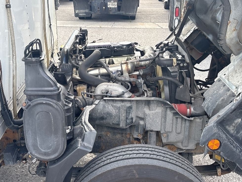 Refrigerated Truck-Light and Medium Duty Trucks-Hino-2018-195-Ottawa-ON-223,625\n\t\tkm-$ 62,750 - Image 23