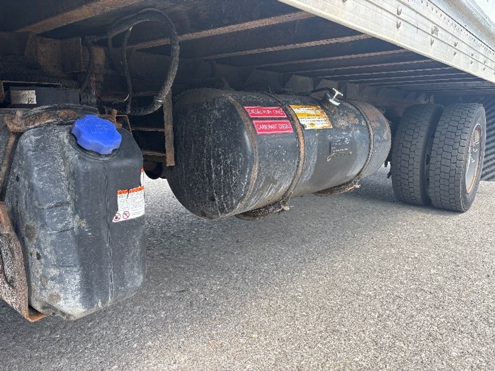 Refrigerated Truck-Light and Medium Duty Trucks-Hino-2018-195-Ottawa-ON-223,625\n\t\tkm-$ 62,750 - Image 5