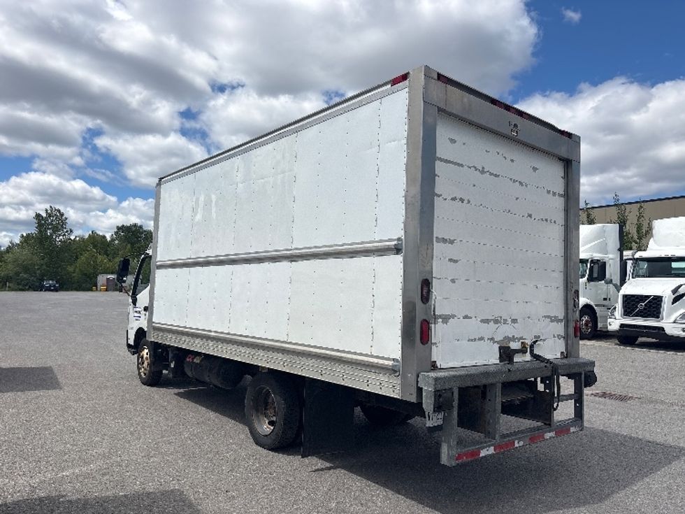 Refrigerated Truck-Light and Medium Duty Trucks-Hino-2018-195-Ottawa-ON-223,625\n\t\tkm-$ 62,750 - Image 6
