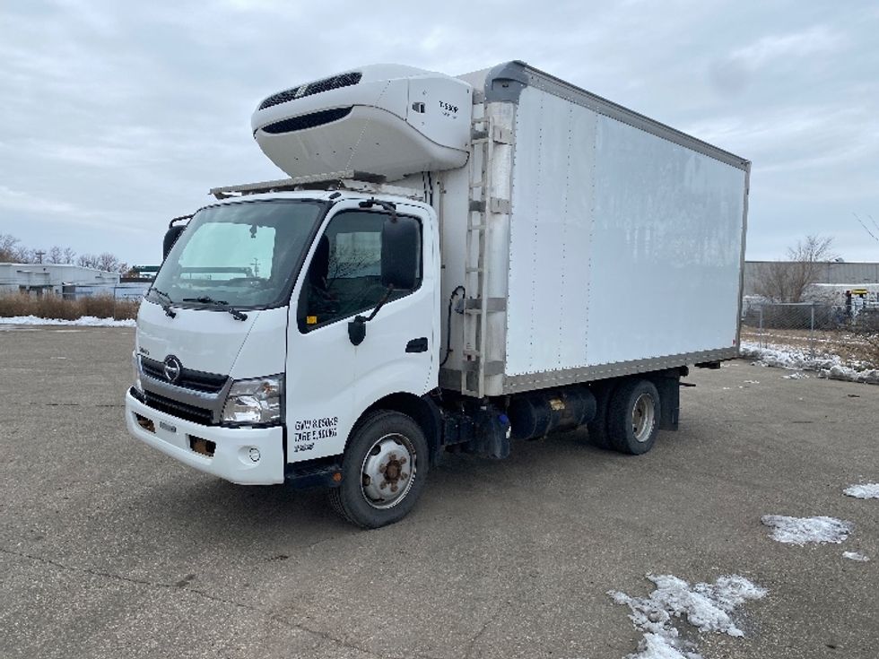 Refrigerated Truck-Light and Medium Duty Trucks-Hino-2018-195-Saskatoon-SK-131,450\n\t\tkm-$ 68,250 - Image 3