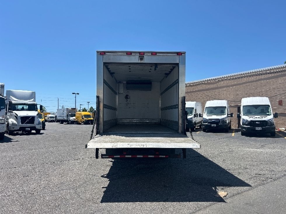 Refrigerated Truck-Light and Medium Duty Trucks-Hino-2018-195-West Babylon-NY-119,100\n\t\tmiles-$ 46,750 - Image 9