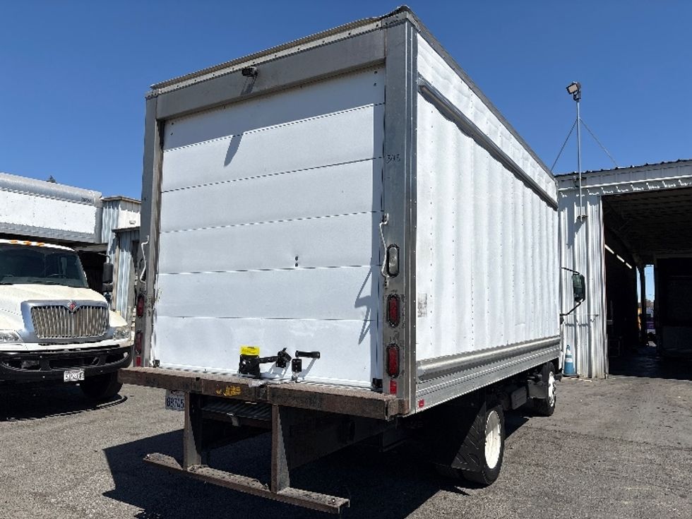 Refrigerated Truck-Light and Medium Duty Trucks-Hino-2018-195-West Sacramento-CA-119,878\n\t\tmiles-$ 36,500 - Image 13