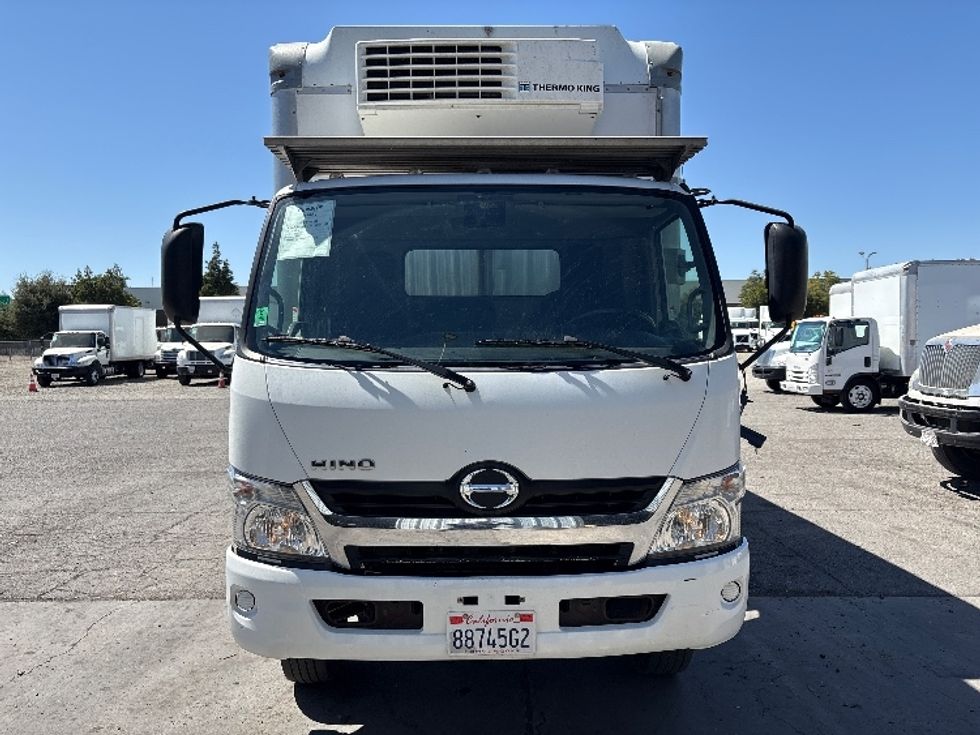 Refrigerated Truck-Light and Medium Duty Trucks-Hino-2018-195-West Sacramento-CA-119,878\n\t\tmiles-$ 36,500 - Image 2