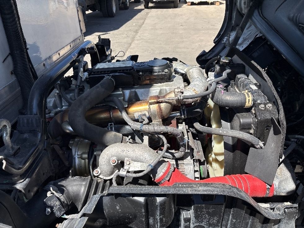 Refrigerated Truck-Light and Medium Duty Trucks-Hino-2018-195-West Sacramento-CA-119,878\n\t\tmiles-$ 36,500 - Image 23