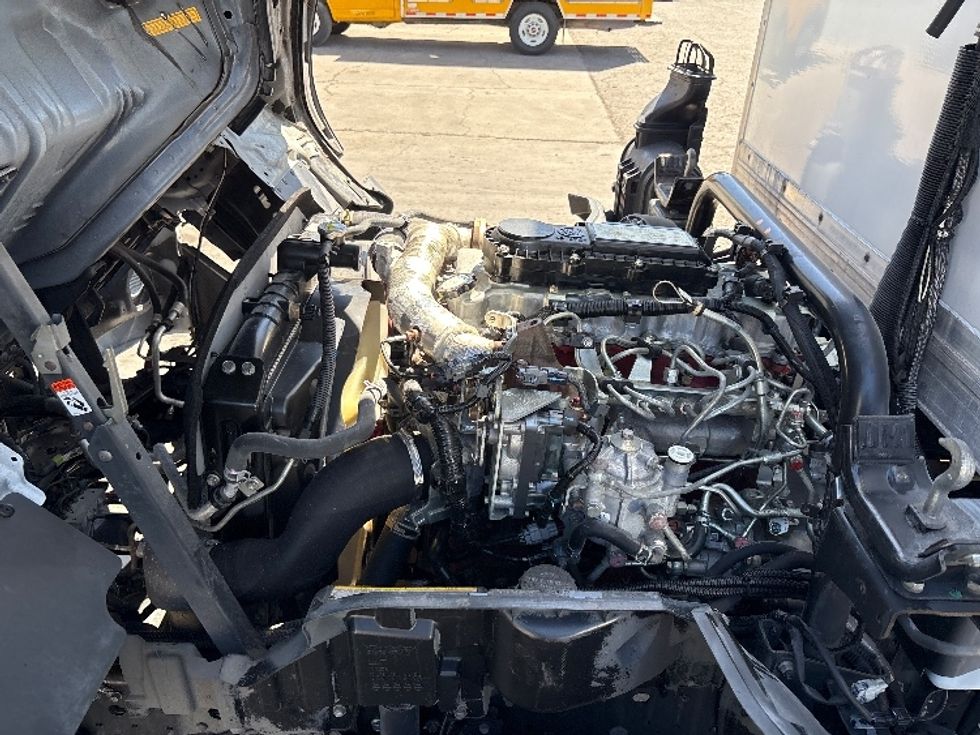 Refrigerated Truck-Light and Medium Duty Trucks-Hino-2018-195-West Sacramento-CA-119,878\n\t\tmiles-$ 36,500 - Image 24