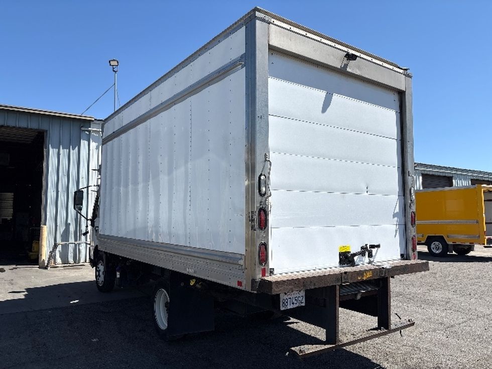 Refrigerated Truck-Light and Medium Duty Trucks-Hino-2018-195-West Sacramento-CA-119,878\n\t\tmiles-$ 36,500 - Image 6