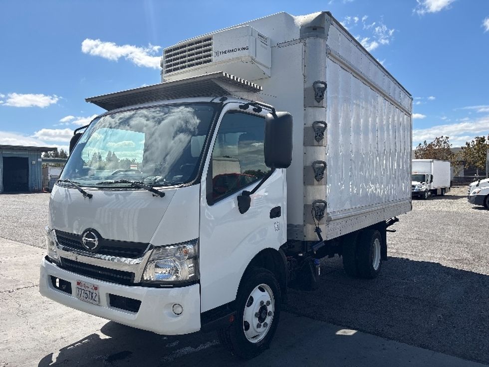Refrigerated Truck-Light and Medium Duty Trucks-Hino-2018-195-West Sacramento-CA-145,282\n\t\tmiles-$ 37,500 - Image 3