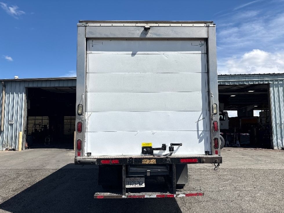 Refrigerated Truck-Light and Medium Duty Trucks-Hino-2018-195-West Sacramento-CA-145,282\n\t\tmiles-$ 37,500 - Image 7
