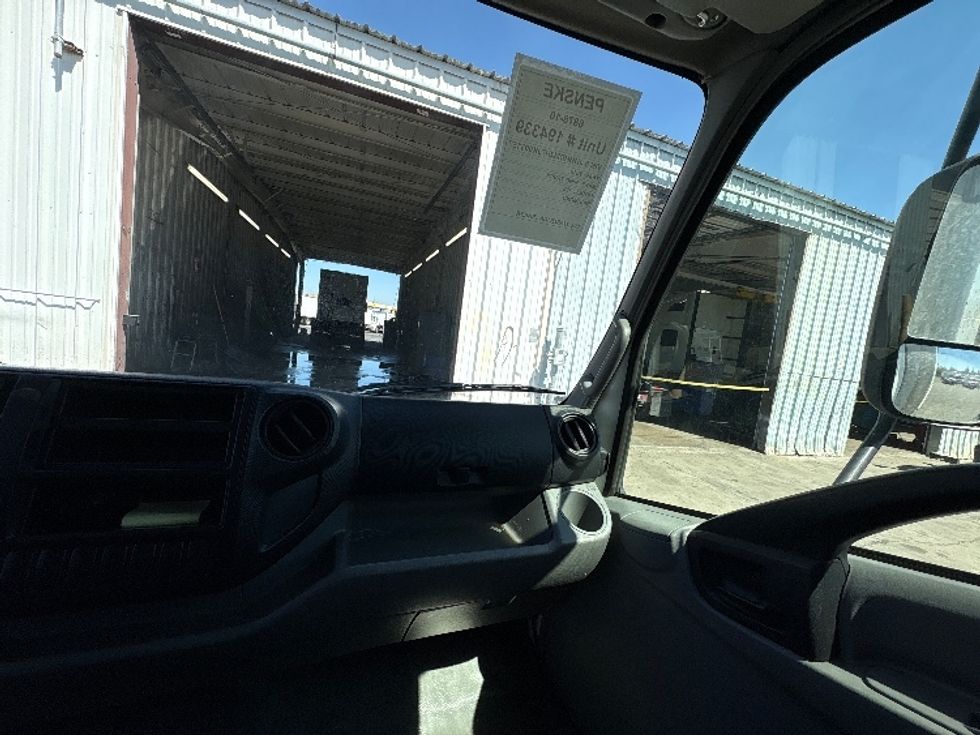 Refrigerated Truck-Light and Medium Duty Trucks-Hino-2018-195-West Sacramento-CA-203,664\n\t\tmiles-$ 26,250 - Image 21