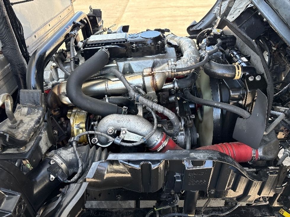 Refrigerated Truck-Light and Medium Duty Trucks-Hino-2018-195-West Sacramento-CA-203,664\n\t\tmiles-$ 26,250 - Image 23