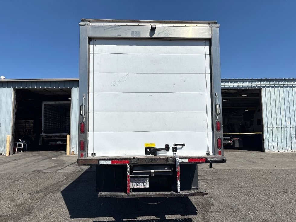 Refrigerated Truck-Light and Medium Duty Trucks-Hino-2018-195-West Sacramento-CA-203,664\n\t\tmiles-$ 26,250 - Image 7