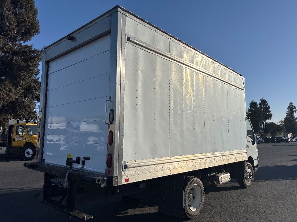 Refrigerated Truck-Light and Medium Duty Trucks-Hino-2018-195-West Sacramento-CA-212,183\n\t\tmiles-$ 29,500 - Image 13