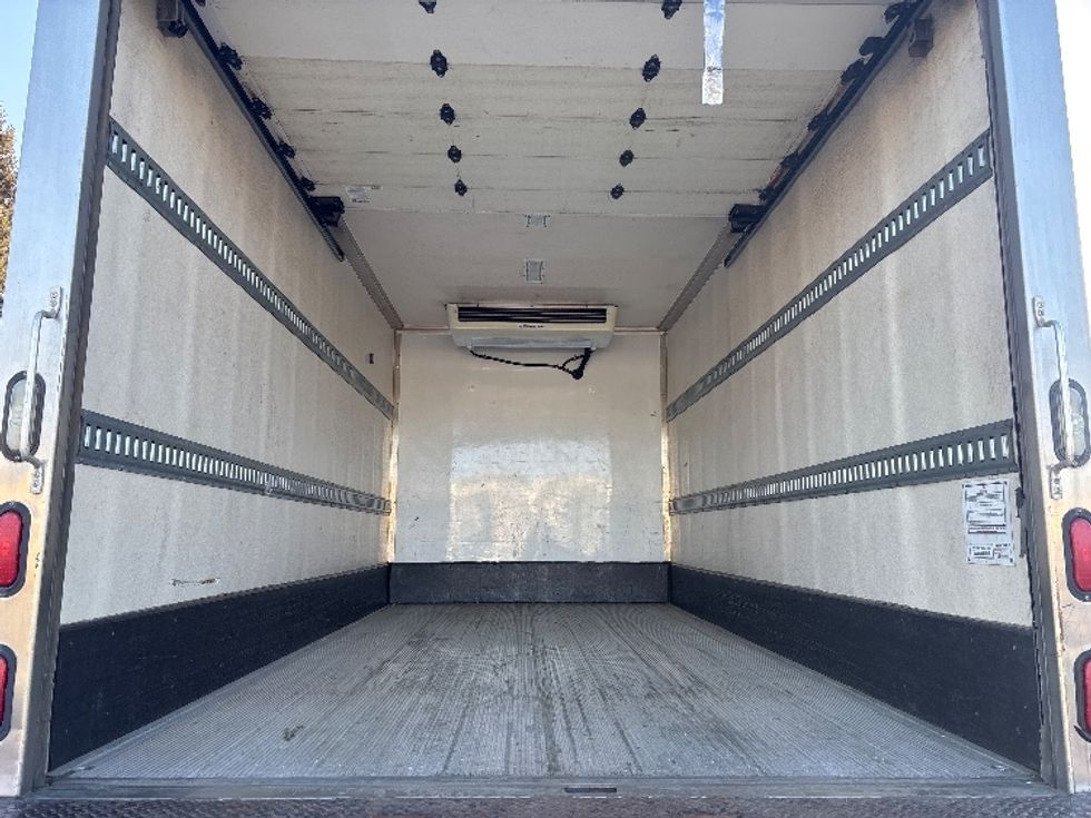 Refrigerated Truck-Light and Medium Duty Trucks-Hino-2018-195-West Sacramento-CA-212,183\n\t\tmiles-$ 29,500 - Image 8