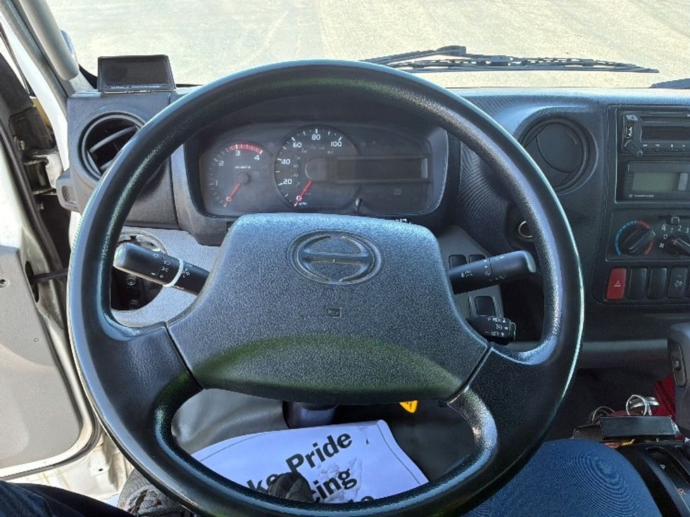 Refrigerated Truck-Light and Medium Duty Trucks-Hino-2018-195-West Sacramento-CA-303,971\n\t\tmiles-$ 21,250 - Image 18