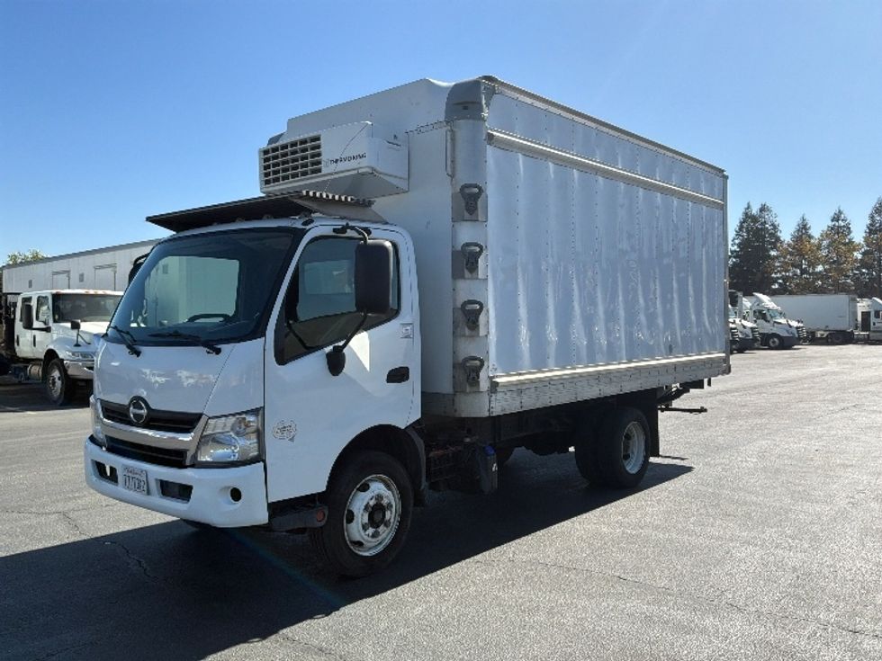 Refrigerated Truck-Light and Medium Duty Trucks-Hino-2018-195-West Sacramento-CA-303,971\n\t\tmiles-$ 21,250 - Image 3