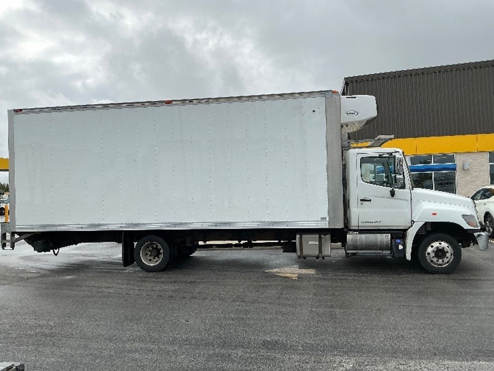 Refrigerated Truck-Light and Medium Duty Trucks-Hino-2018-258LP-Stoney Creek-ON-308,066\n\t\tkm-$ 67,250 - Image 15