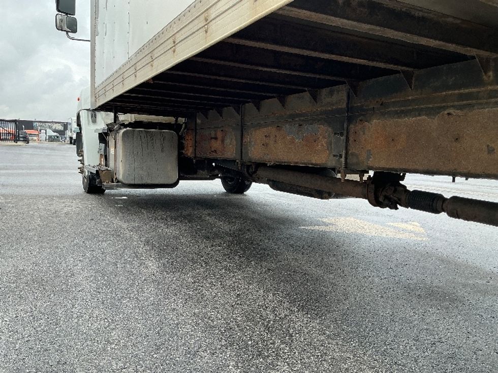 Refrigerated Truck-Light and Medium Duty Trucks-Hino-2018-258LP-Stoney Creek-ON-308,066\n\t\tkm-$ 67,250 - Image 5