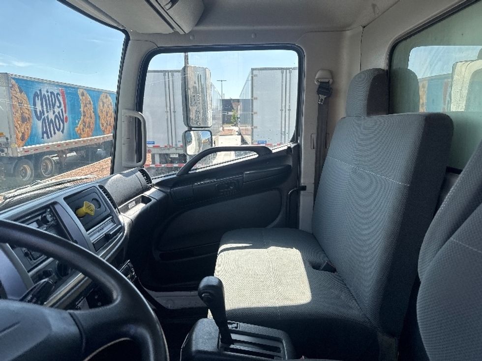Refrigerated Truck-Light and Medium Duty Trucks-Hino-2018-268-Aurora-CO-130,834\n\t\tmiles-$ 55,250 - Image 19