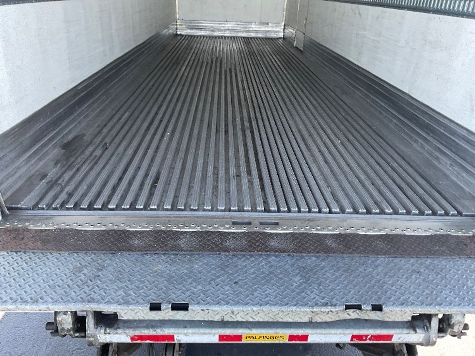 Refrigerated Truck-Light and Medium Duty Trucks-Hino-2018-268-Aurora-CO-137,636\n\t\tmiles-$ 60,250 - Image 10