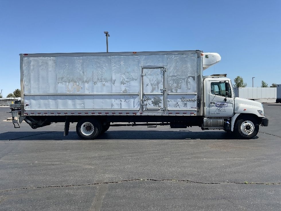 Refrigerated Truck-Light and Medium Duty Trucks-Hino-2018-268-Aurora-CO-137,636\n\t\tmiles-$ 60,250 - Image 15