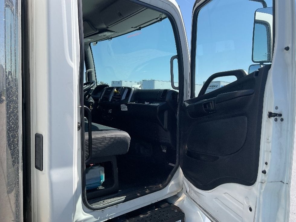 Refrigerated Truck-Light and Medium Duty Trucks-Hino-2018-268-Aurora-CO-137,636\n\t\tmiles-$ 60,250 - Image 20