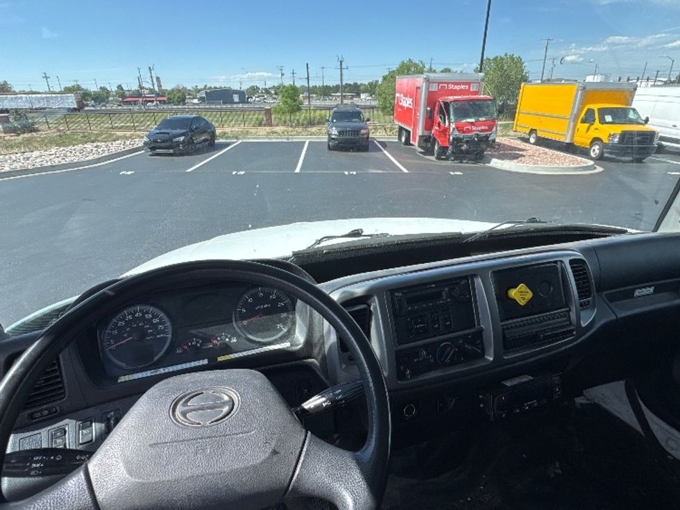 Refrigerated Truck-Light and Medium Duty Trucks-Hino-2018-268-Aurora-CO-191,275\n\t\tmiles-$ 51,000 - Image 18