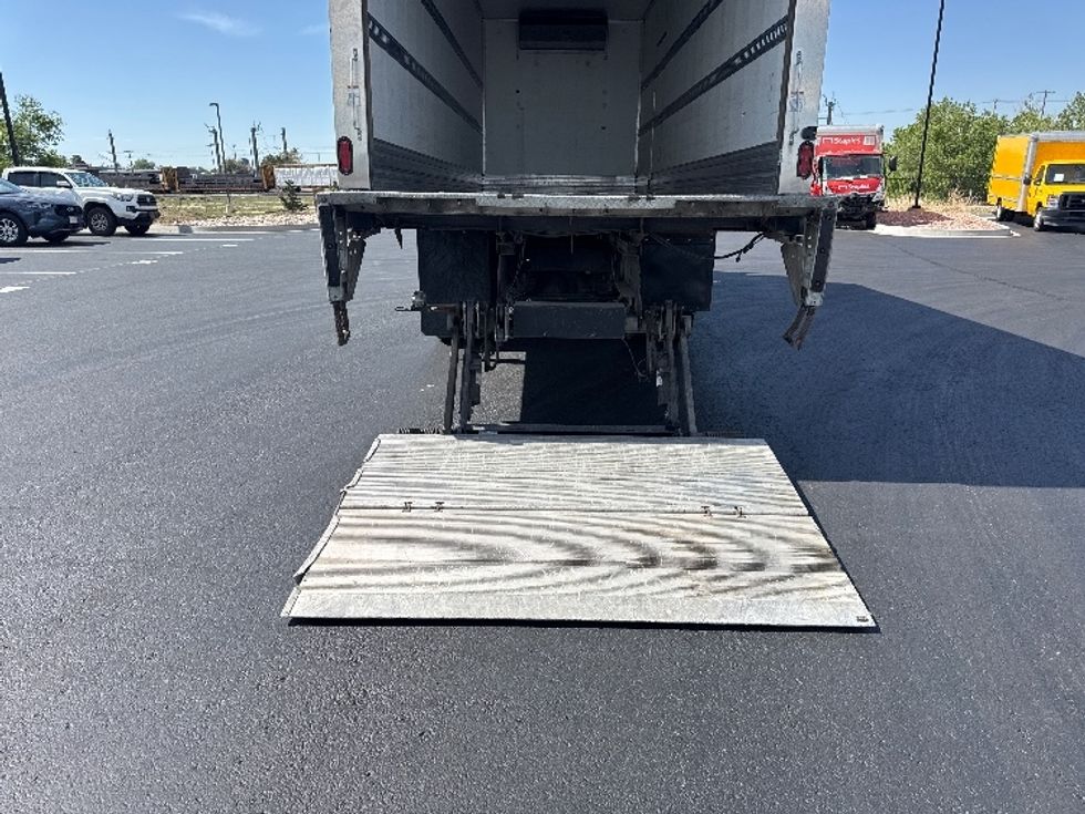Refrigerated Truck-Light and Medium Duty Trucks-Hino-2018-268-Aurora-CO-191,275\n\t\tmiles-$ 51,000 - Image 9