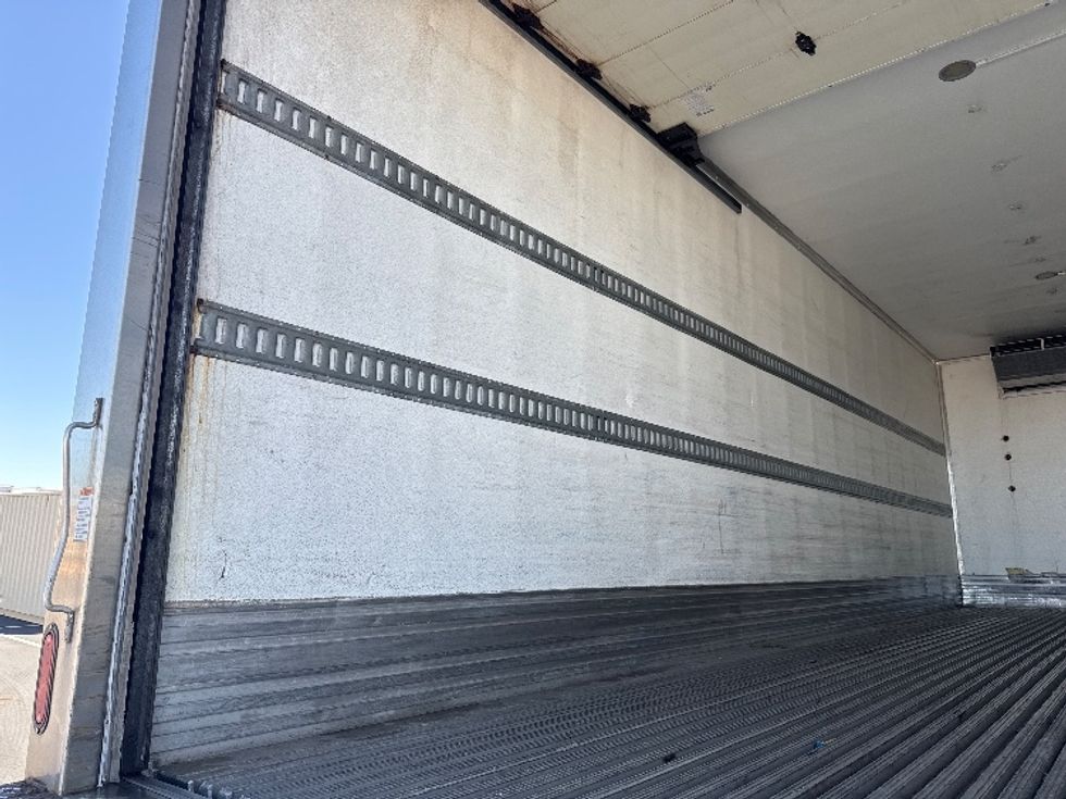 Refrigerated Truck-Light and Medium Duty Trucks-Hino-2018-268-Aurora-CO-214,673\n\t\tmiles-$ 55,500 - Image 11