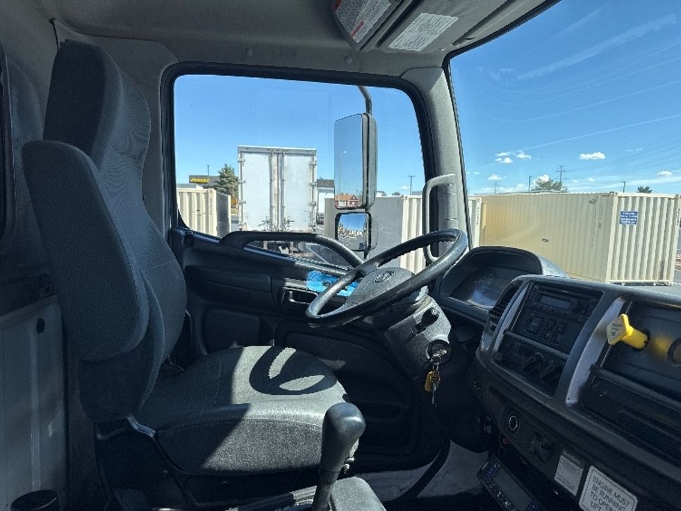 Refrigerated Truck-Light and Medium Duty Trucks-Hino-2018-268-Aurora-CO-214,673\n\t\tmiles-$ 55,500 - Image 22