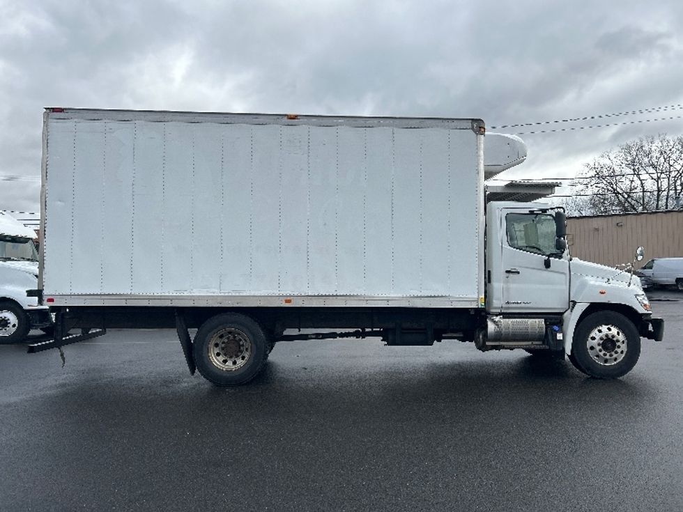 Refrigerated Truck-Light and Medium Duty Trucks-Hino-2018-268-Braintree-MA-206,837\n\t\tmiles-$ 24,250 - Image 14