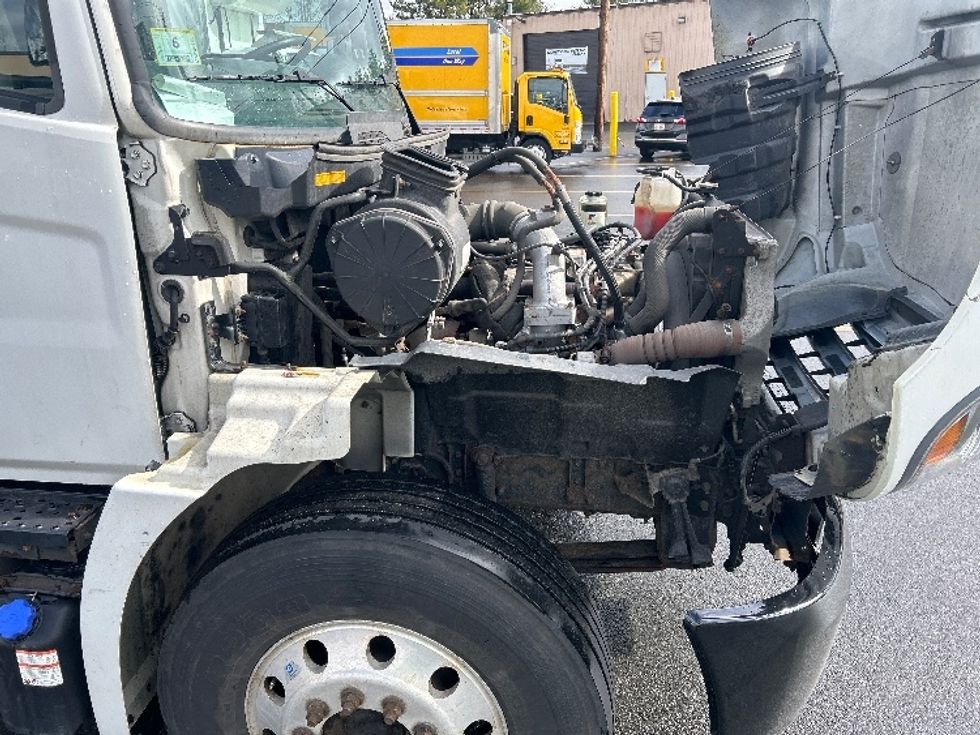 Refrigerated Truck-Light and Medium Duty Trucks-Hino-2018-268-Braintree-MA-206,837\n\t\tmiles-$ 24,250 - Image 22