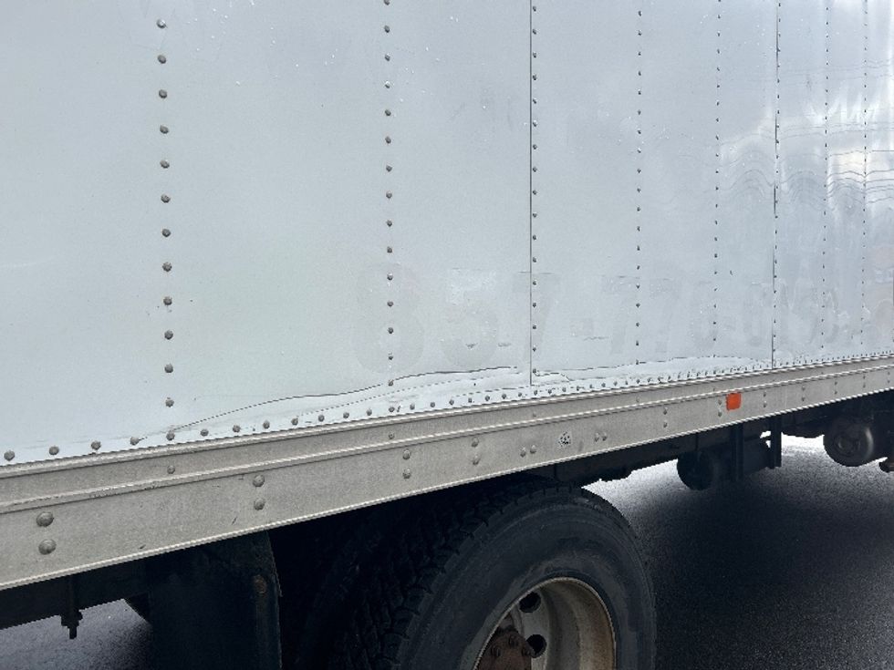 Refrigerated Truck-Light and Medium Duty Trucks-Hino-2018-268-Braintree-MA-206,837\n\t\tmiles-$ 24,250 - Image 27