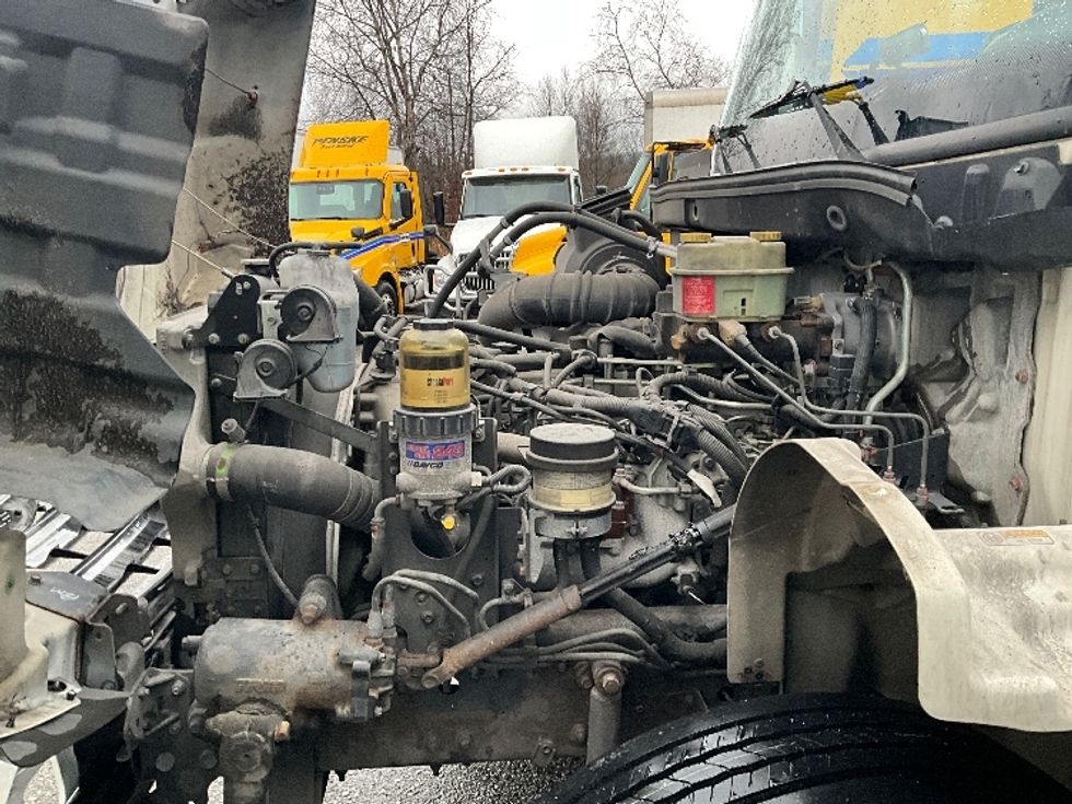 Refrigerated Truck-Light and Medium Duty Trucks-Hino-2018-268-Delta-BC-109,065\n\t\tkm-$ 77,250 - Image 24