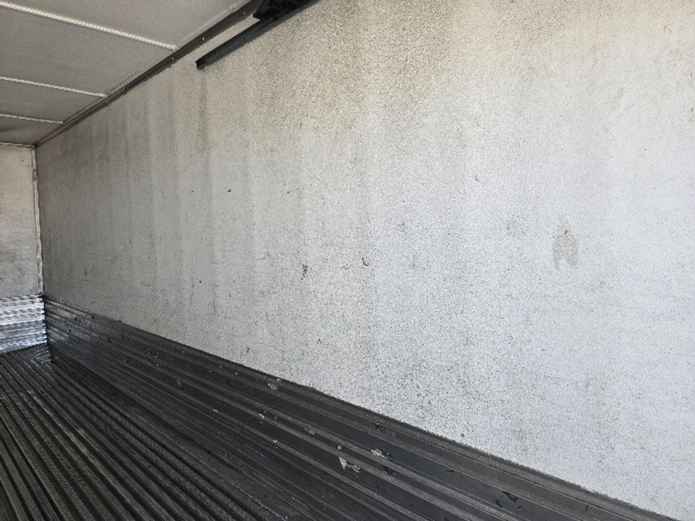 Refrigerated Truck-Light and Medium Duty Trucks-Hino-2018-268-Forest Park-GA-259,543\n\t\tmiles-$ 44,250 - Image 12