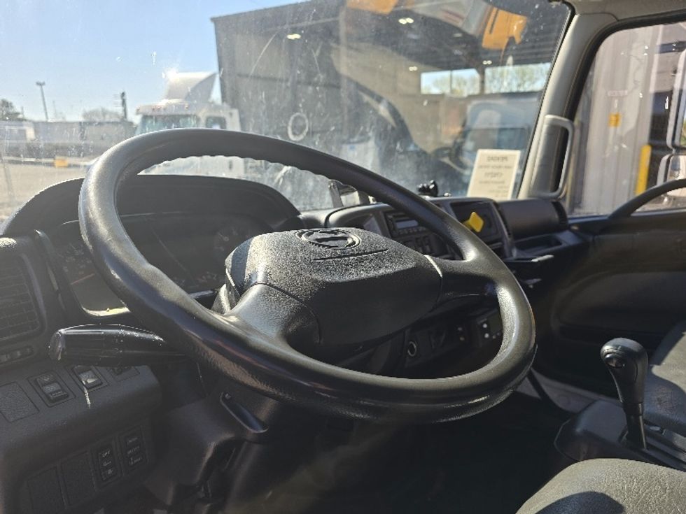 Refrigerated Truck-Light and Medium Duty Trucks-Hino-2018-268-Forest Park-GA-259,543\n\t\tmiles-$ 44,250 - Image 14