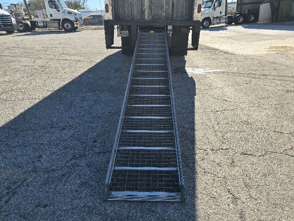 Refrigerated Truck-Light and Medium Duty Trucks-Hino-2018-268-Forest Park-GA-259,543\n\t\tmiles-$ 44,250 - Image 9