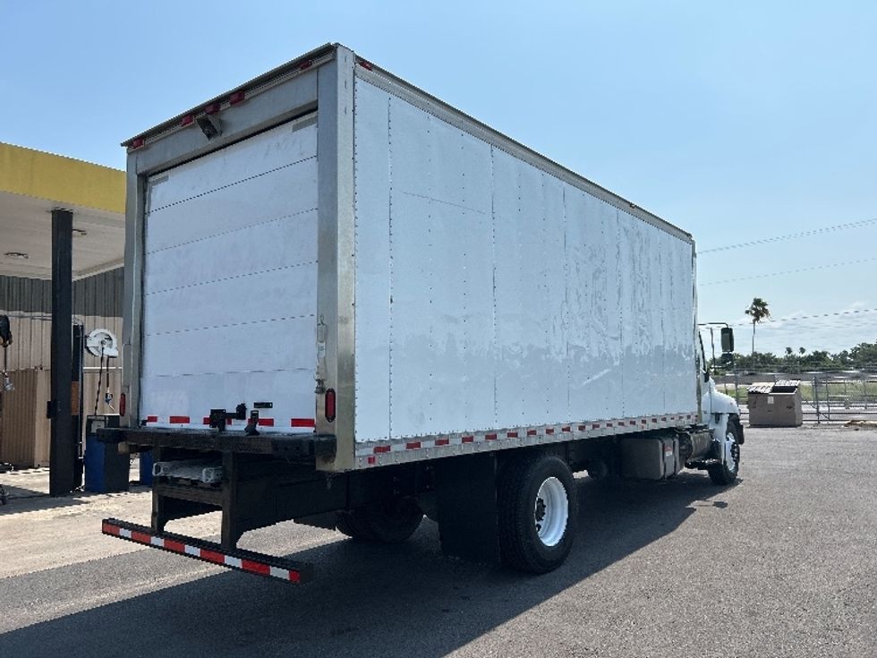 Refrigerated Truck-Light and Medium Duty Trucks-Hino-2018-268-Harlingen-TX-233,330\n\t\tmiles-$ 39,000 - Image 14