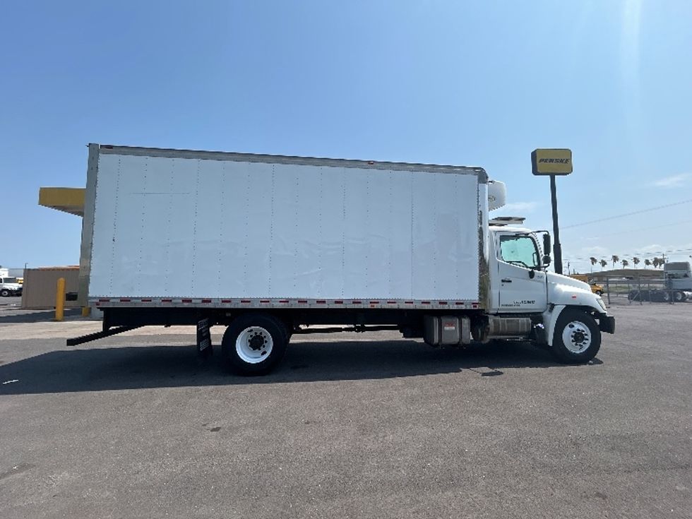 Refrigerated Truck-Light and Medium Duty Trucks-Hino-2018-268-Harlingen-TX-233,330\n\t\tmiles-$ 39,000 - Image 16