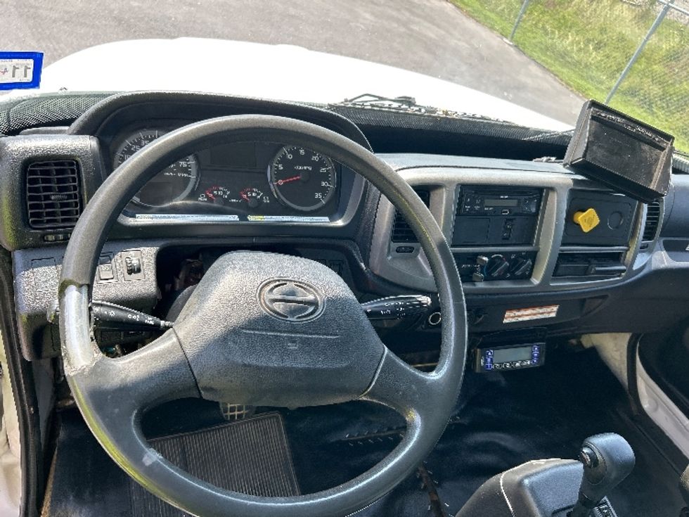 Refrigerated Truck-Light and Medium Duty Trucks-Hino-2018-268-Harlingen-TX-233,330\n\t\tmiles-$ 39,000 - Image 18