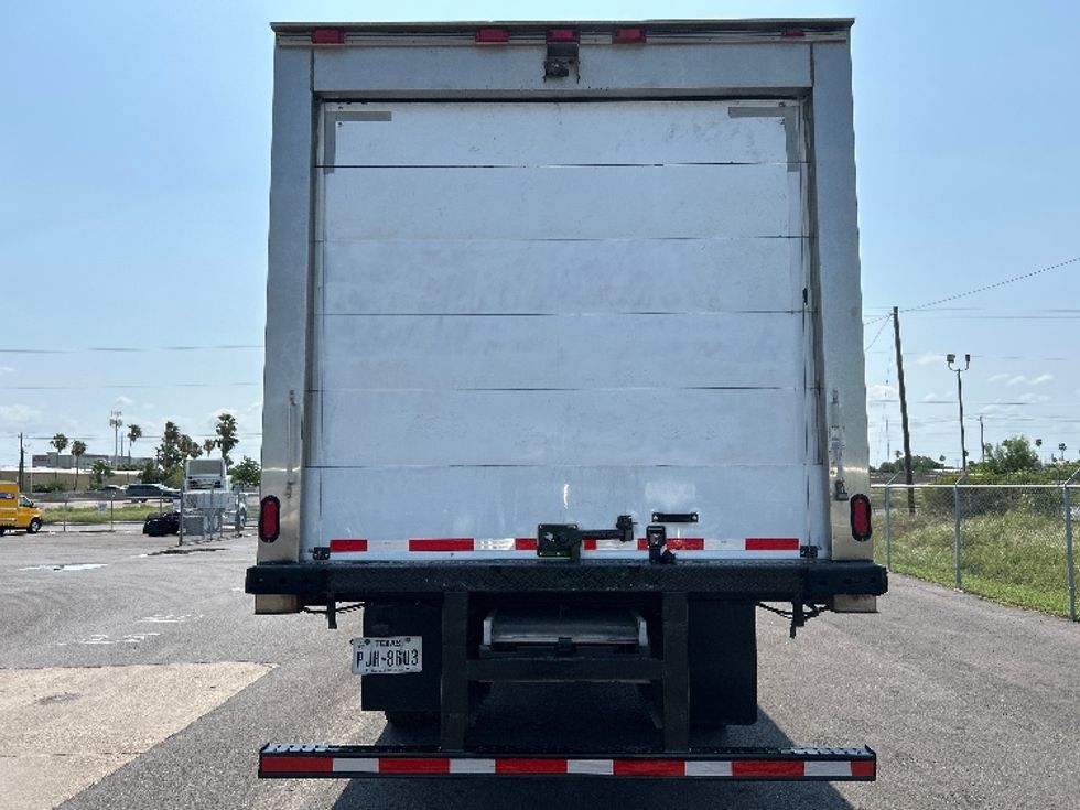 Refrigerated Truck-Light and Medium Duty Trucks-Hino-2018-268-Harlingen-TX-233,330\n\t\tmiles-$ 39,000 - Image 7