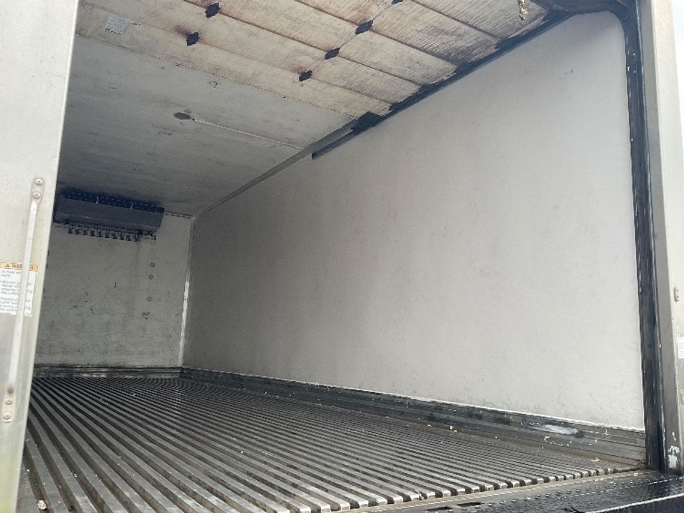 Refrigerated Truck-Light and Medium Duty Trucks-Hino-2018-268-Harlingen-TX-245,529\n\t\tmiles-$ 36,000 - Image 11
