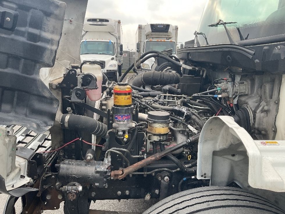 Refrigerated Truck-Light and Medium Duty Trucks-Hino-2018-268-Harlingen-TX-245,529\n\t\tmiles-$ 36,000 - Image 23