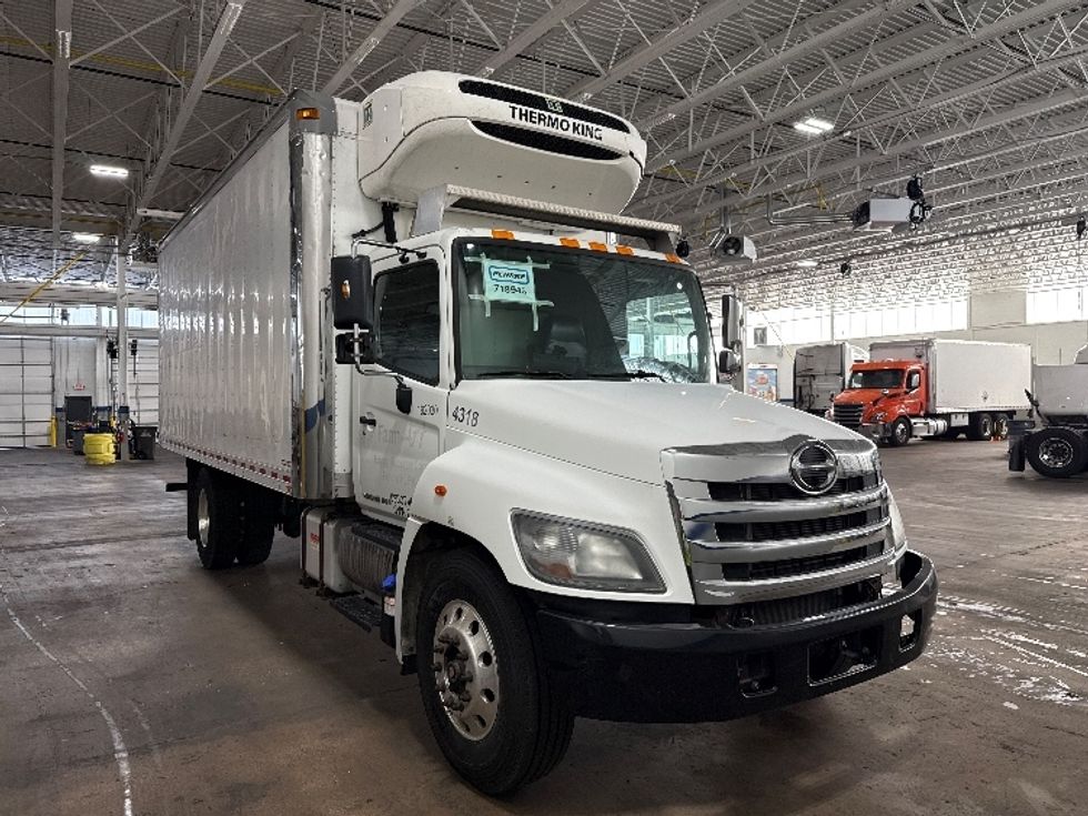 Refrigerated Truck-Light and Medium Duty Trucks-Hino-2018-268-Philadelphia-PA-227,132\n\t\tmiles-$ 37,000 - Image 1