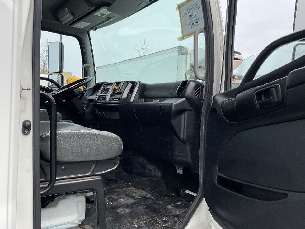Refrigerated Truck-Light and Medium Duty Trucks-Hino-2018-268-Philadelphia-PA-240,563\n\t\tmiles-$ 31,000 - Image 20