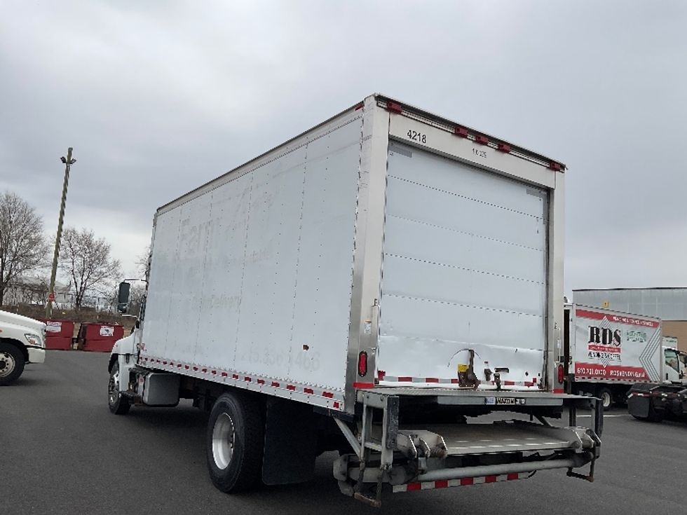 Refrigerated Truck-Light and Medium Duty Trucks-Hino-2018-268-Philadelphia-PA-240,563\n\t\tmiles-$ 31,000 - Image 6