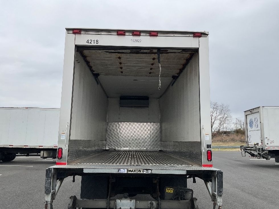 Refrigerated Truck-Light and Medium Duty Trucks-Hino-2018-268-Philadelphia-PA-240,563\n\t\tmiles-$ 31,000 - Image 8