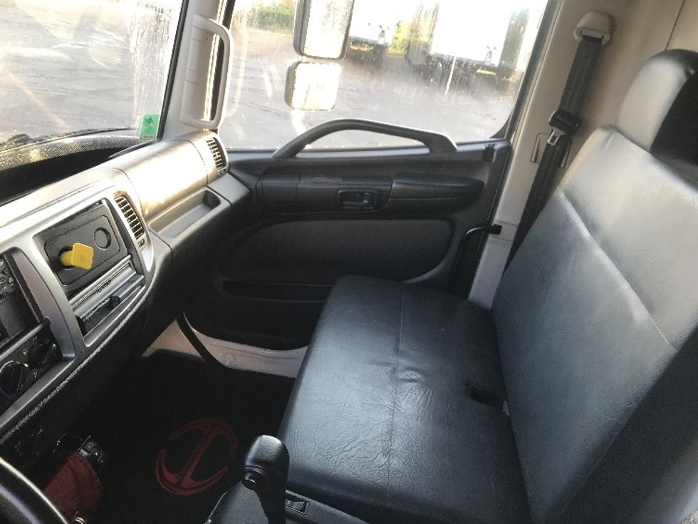 Refrigerated Truck-Light and Medium Duty Trucks-Hino-2018-268-Pottsville-PA-374,654\n\t\tmiles-$ 21,500 - Image 17